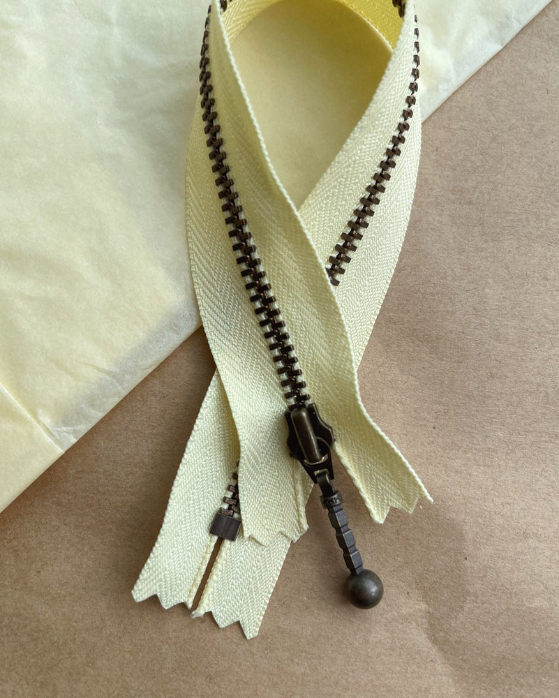 Zipper for Honey Washbag - Lemon Cheese 23 cm
