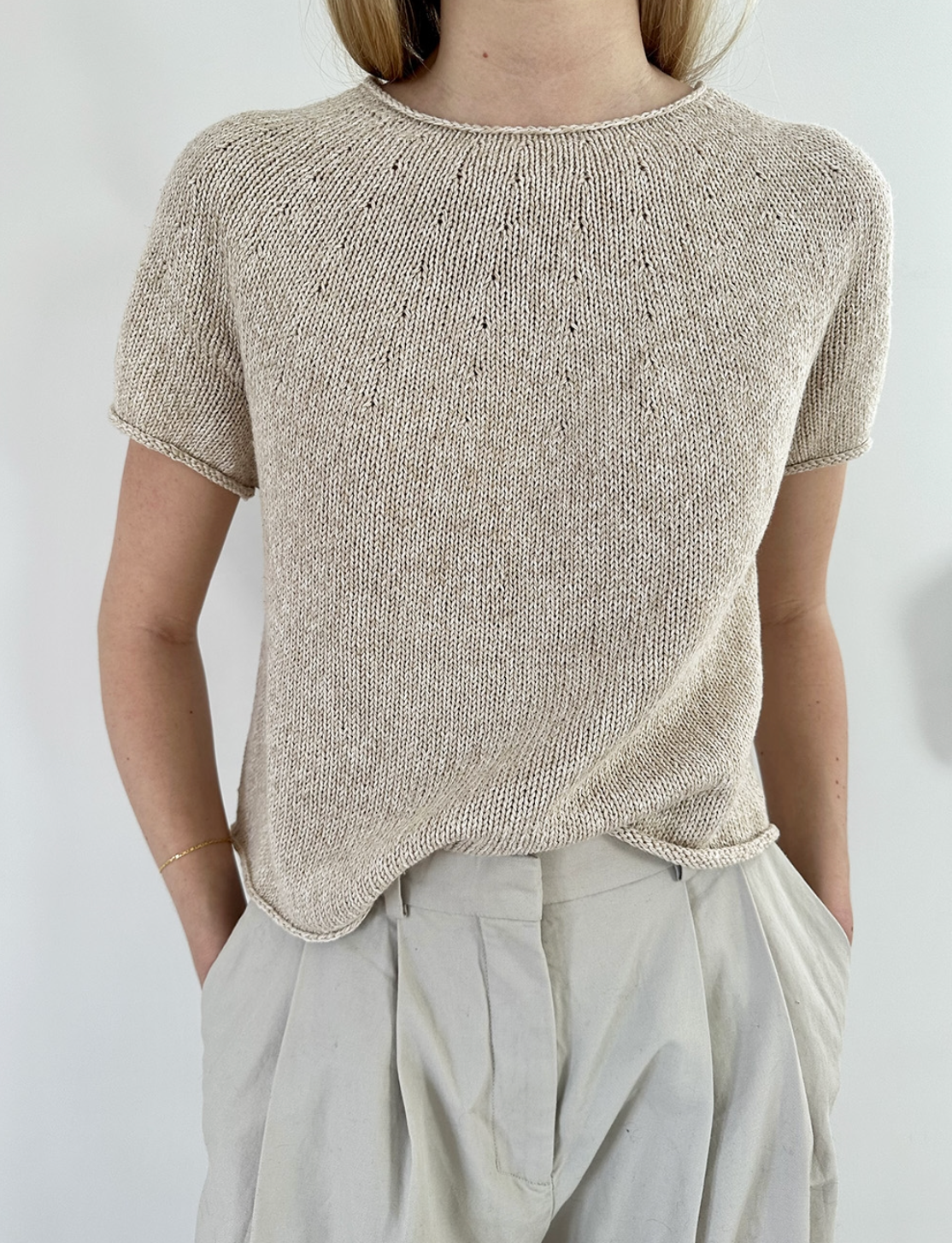 Le Knit - PLAIN YOKE TEE 20 - Papir - Lene Holme Samsøe - Garntopia