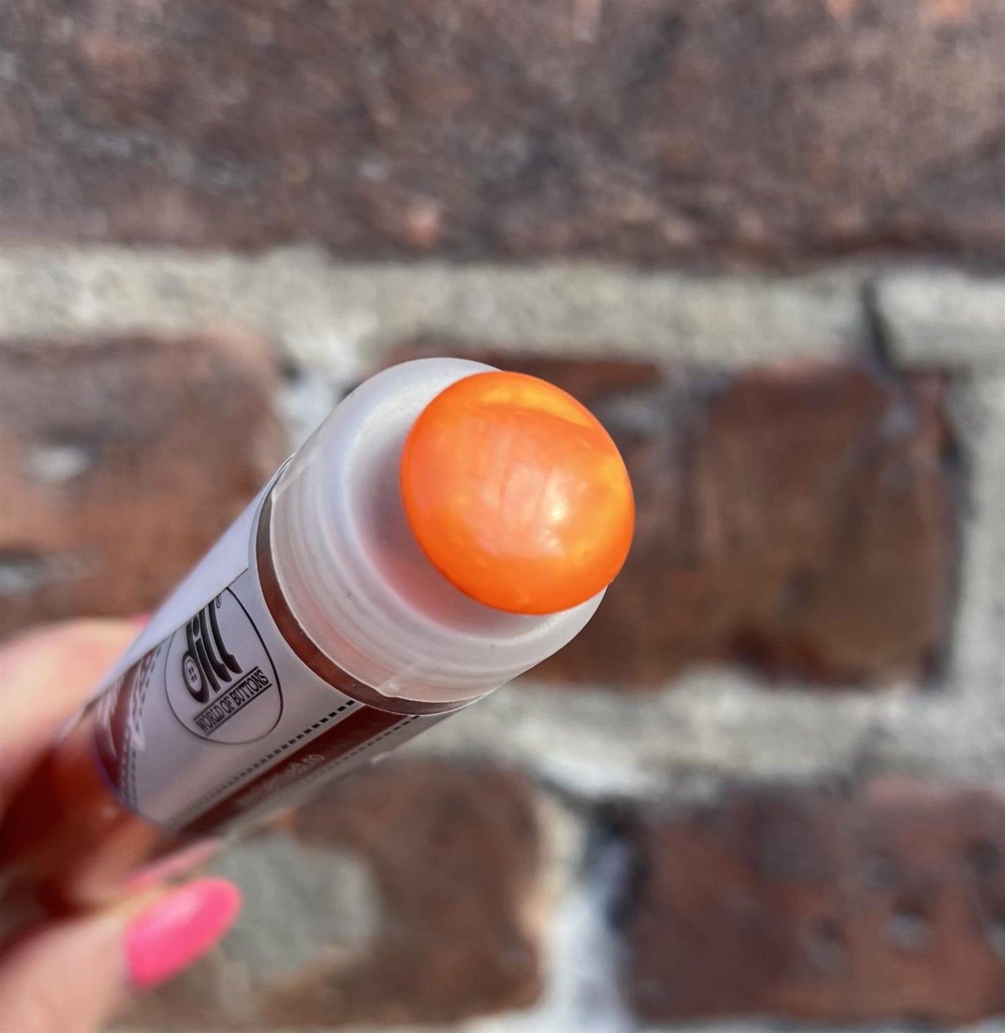 Runde plastknapper - 18 mm - Orange - Hjelmtvedt - Garntopia