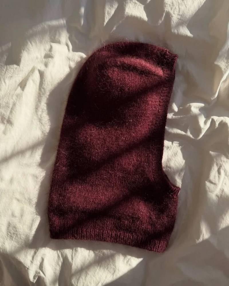 Barbara Balaclava - Papir - PetiteKnit - Garntopia