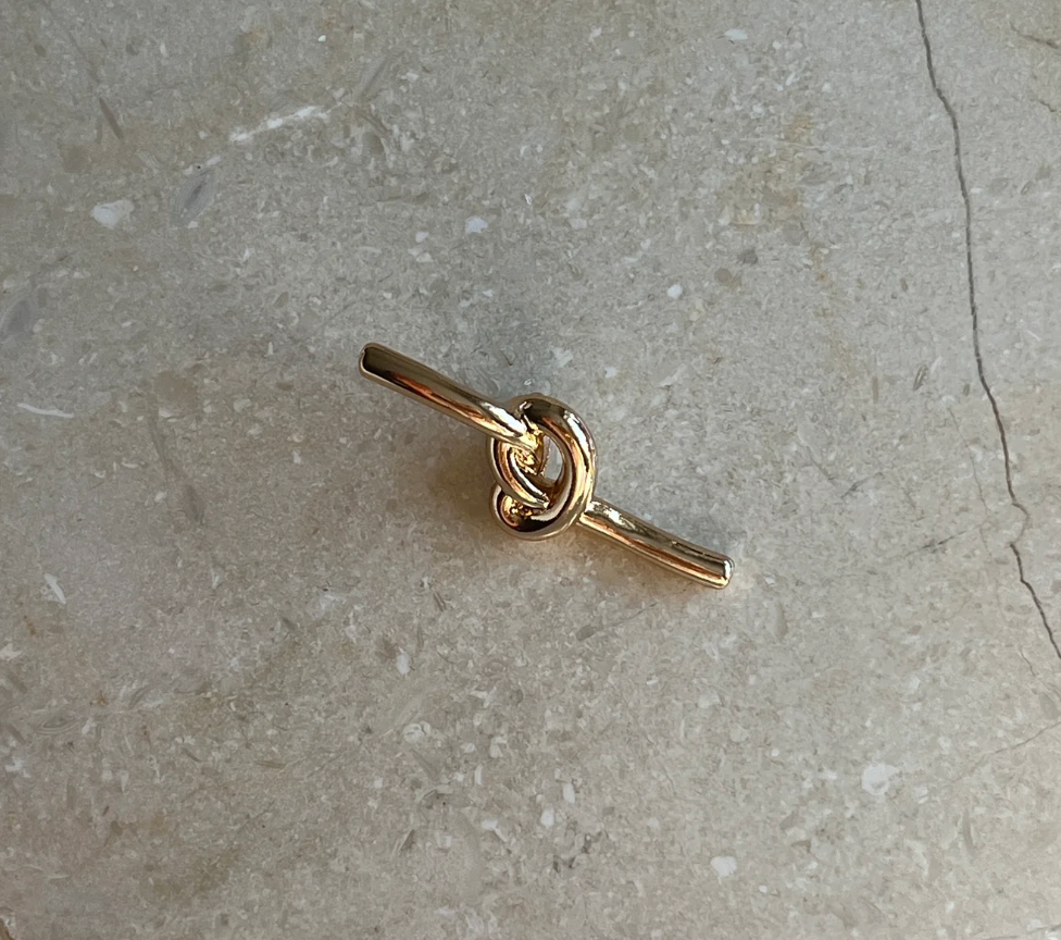 Knot Button - Gold - Touch of EEVA - Garntopia