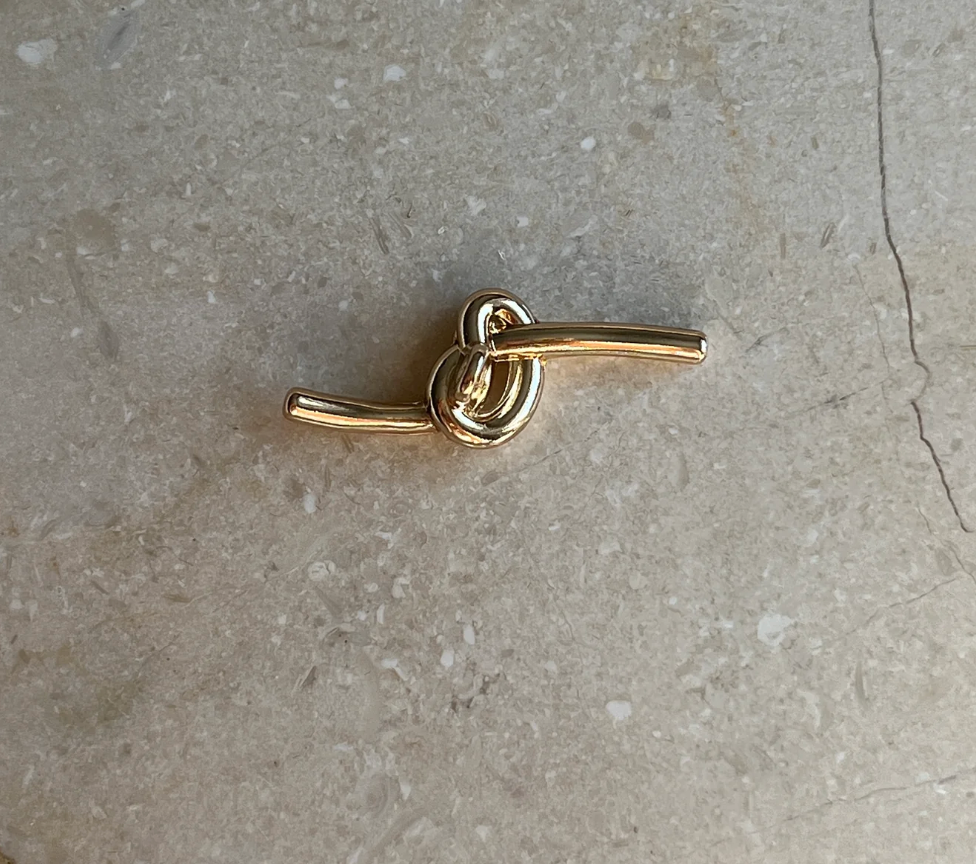 Knot Button - Gold - Touch of EEVA - Garntopia