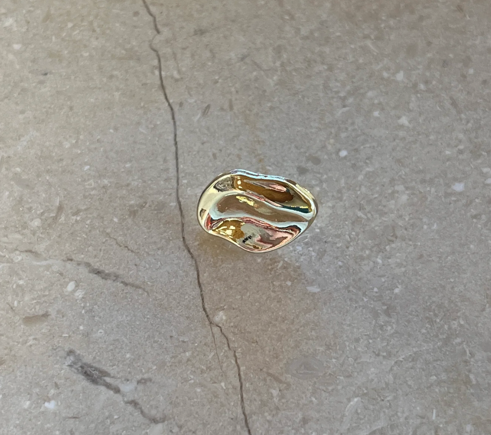 Bay Button Small - Gold - Touch of EEVA - Garntopia