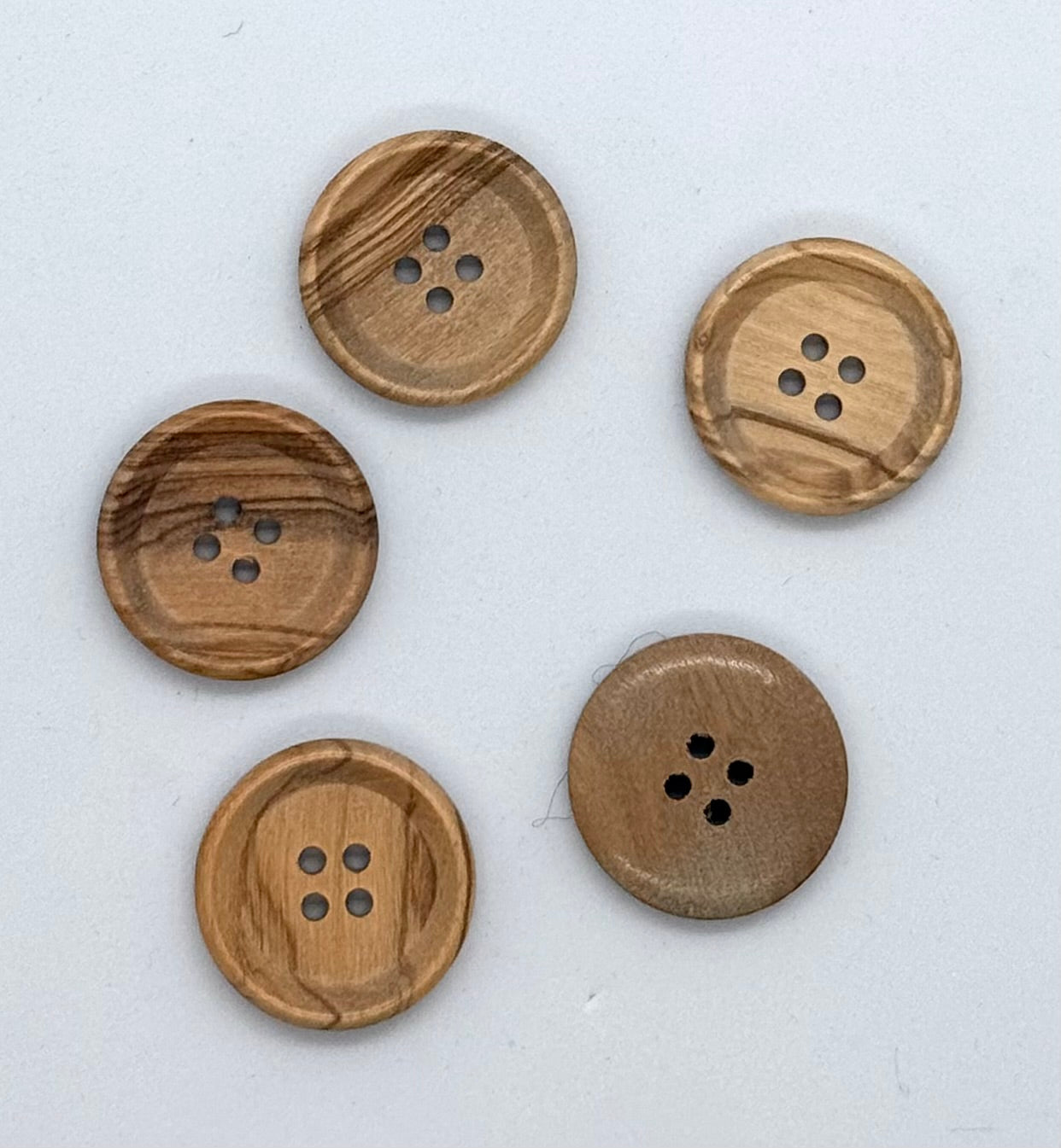 Olivenknapp - 22mm - NEWOLD COMPANY - Garntopia