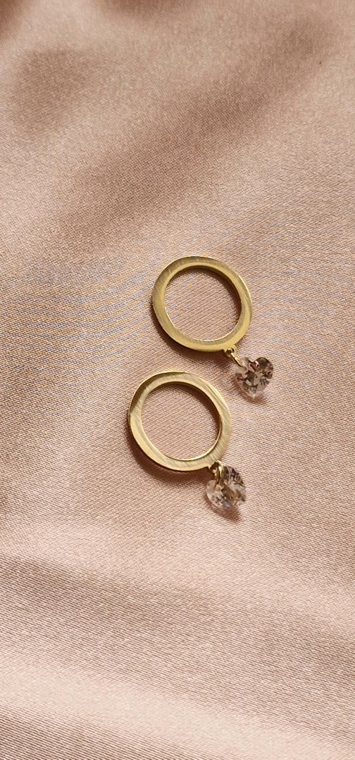 My Pearl - Stitch Markers - Zircon Heart Charms - 2 PCS - Gold - SILFA ehf - Garntopia