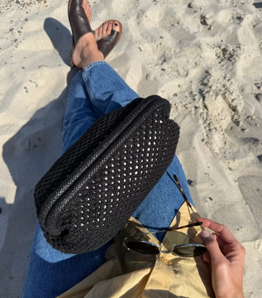 Juno Clutch - Papir - PetiteKnit - Garntopia