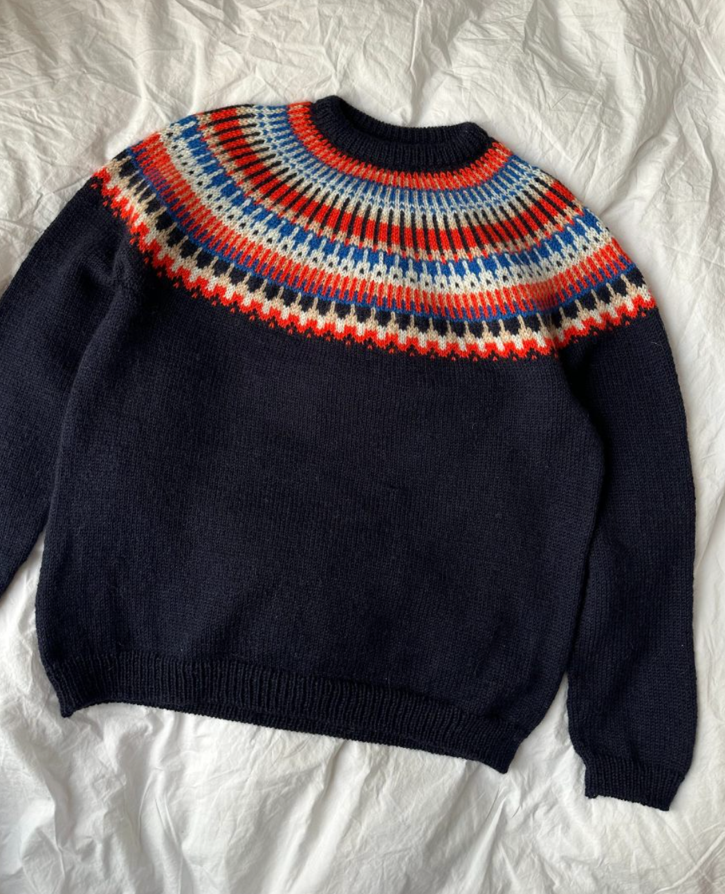 Celeste Sweater Man - Papir - PetiteKnit - Garntopia