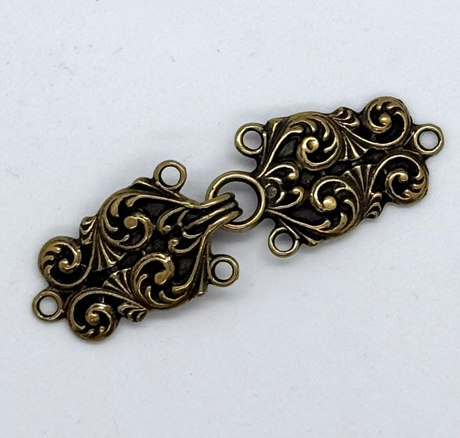 Hook lock - brass - 60mm