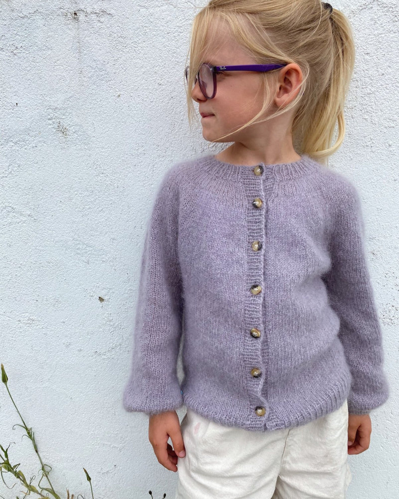 Novice Cardigan Junior - Mohair Edition - Papir - PetiteKnit - Garntopia