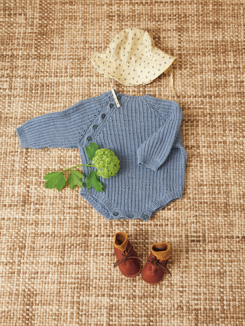 2407 - Sommerbaby - Nr. 2  JIM BODY - Sandnes garn - Garntopia