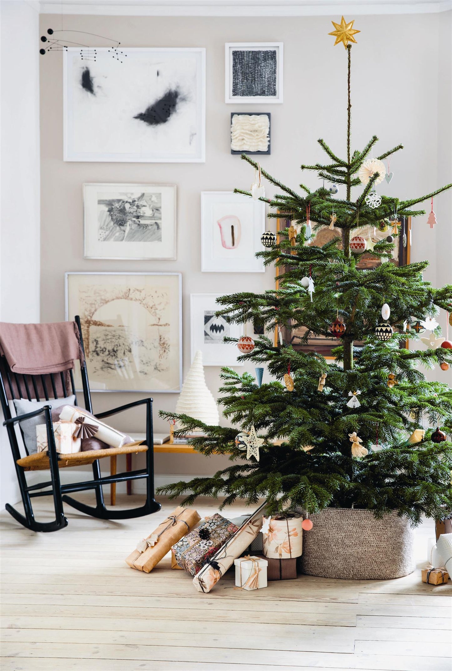 Tema 60 - JUL - Sandnes garn - Garntopia