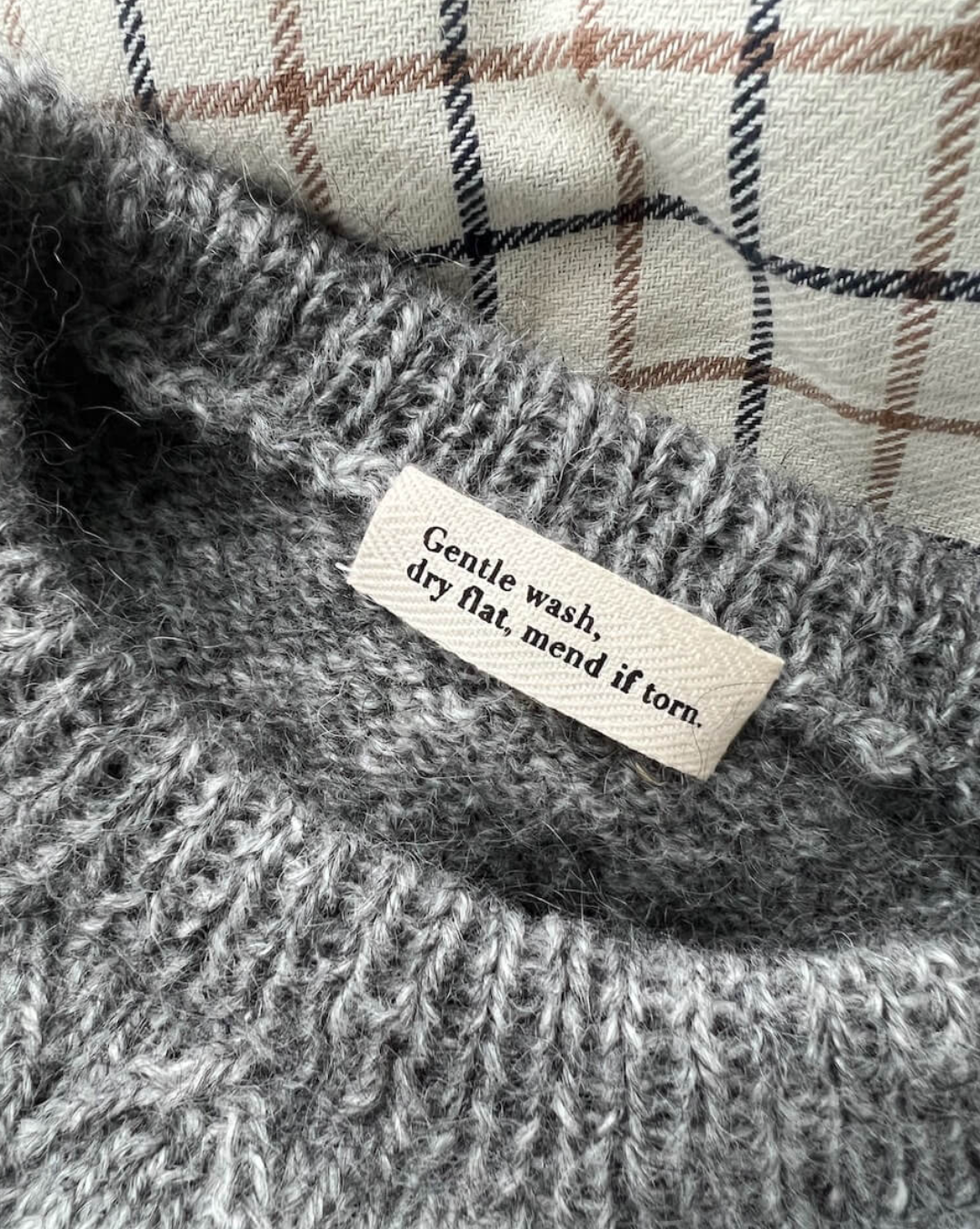 "GENTLE WASH, DRY FLAT, MEND IF TORN."-LABEL - PetiteKnit - Garntopia