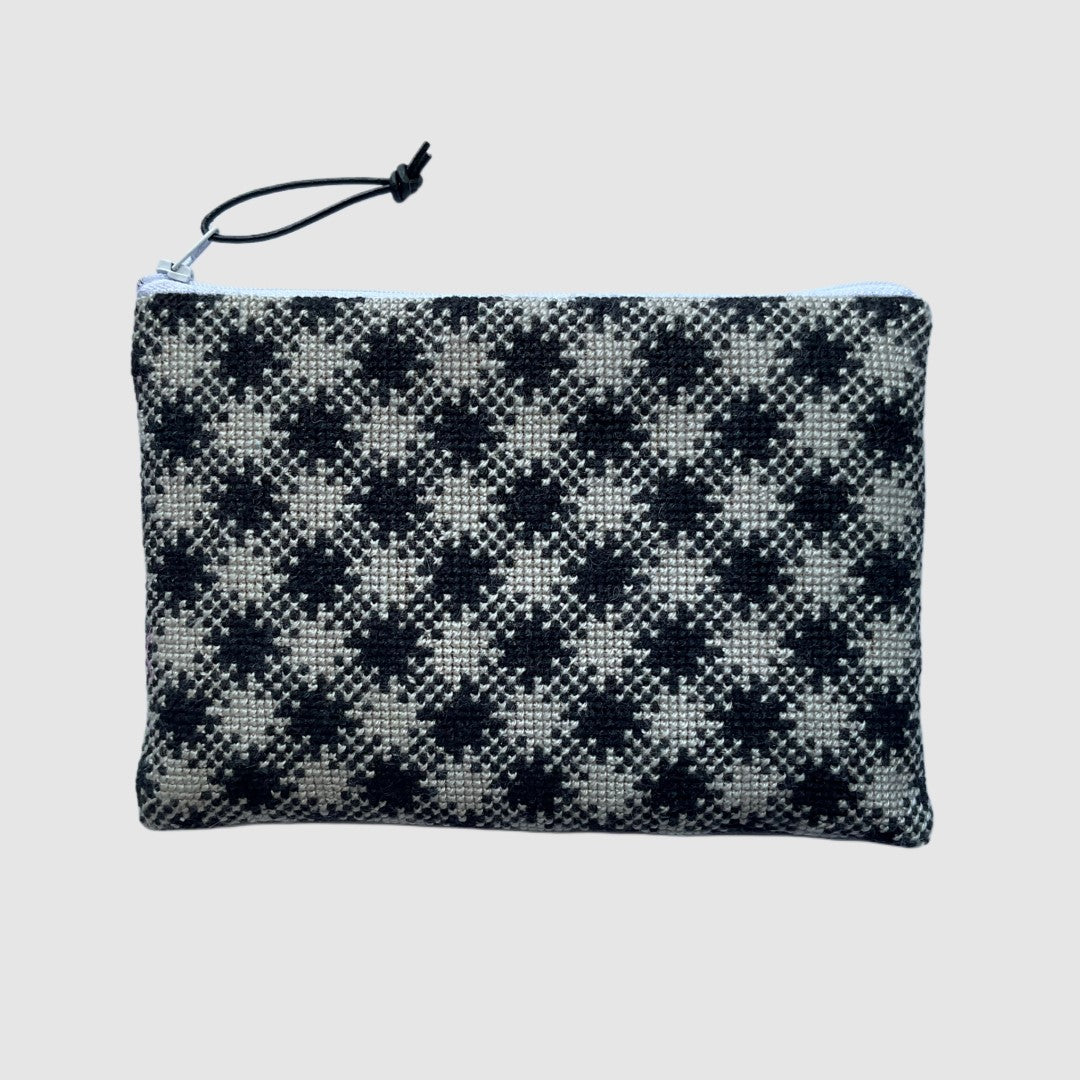 Chic - clutch 15x22 cm - Baldyre - Garntopia