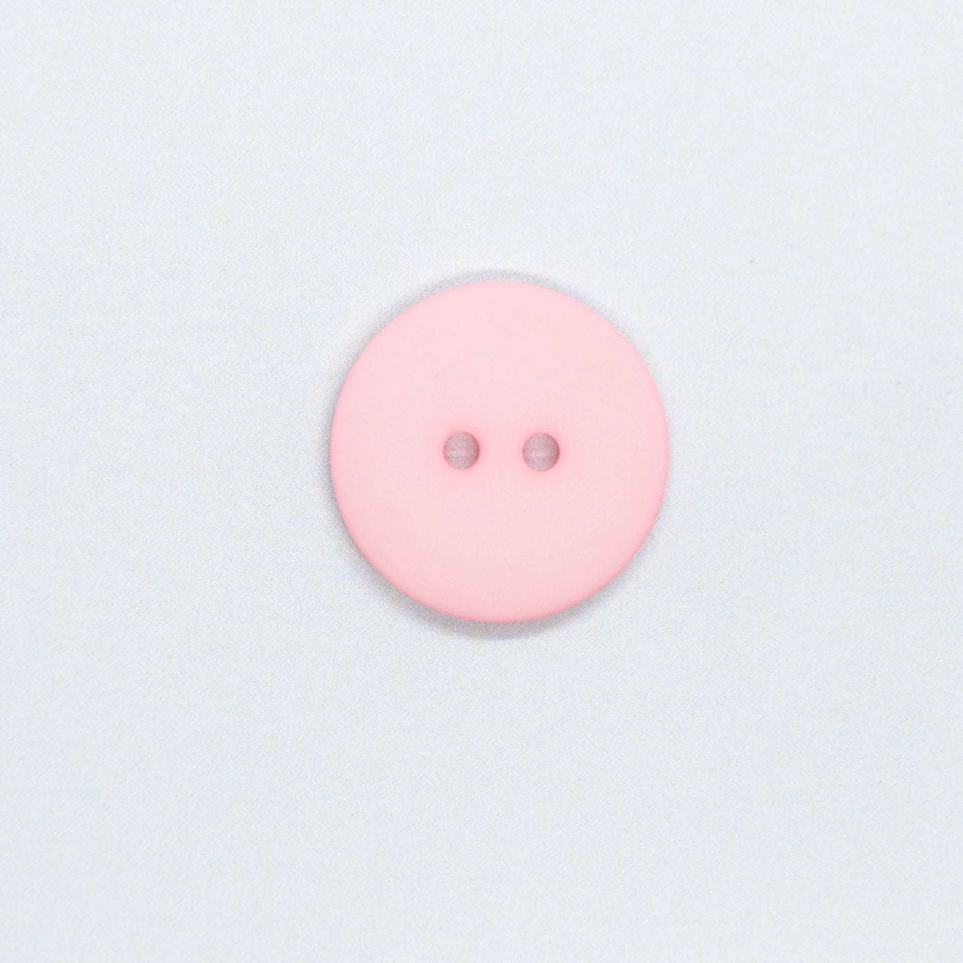 Plastknapp 2 hull - Rosa - 18 mm - Villy Jensen - Garntopia