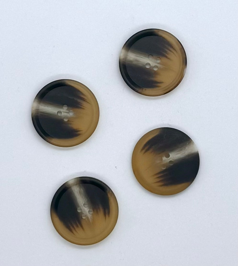 Knapp, Lys Brun - Resin - 30 mm - NEWOLD COMPANY - Garntopia