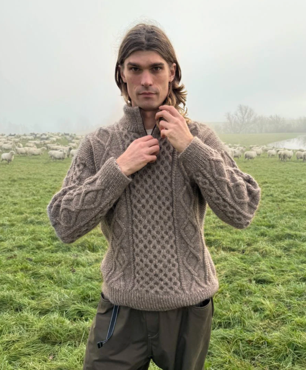 Dagmar Zipper Sweater Man - Papir - PetiteKnit - Garntopia