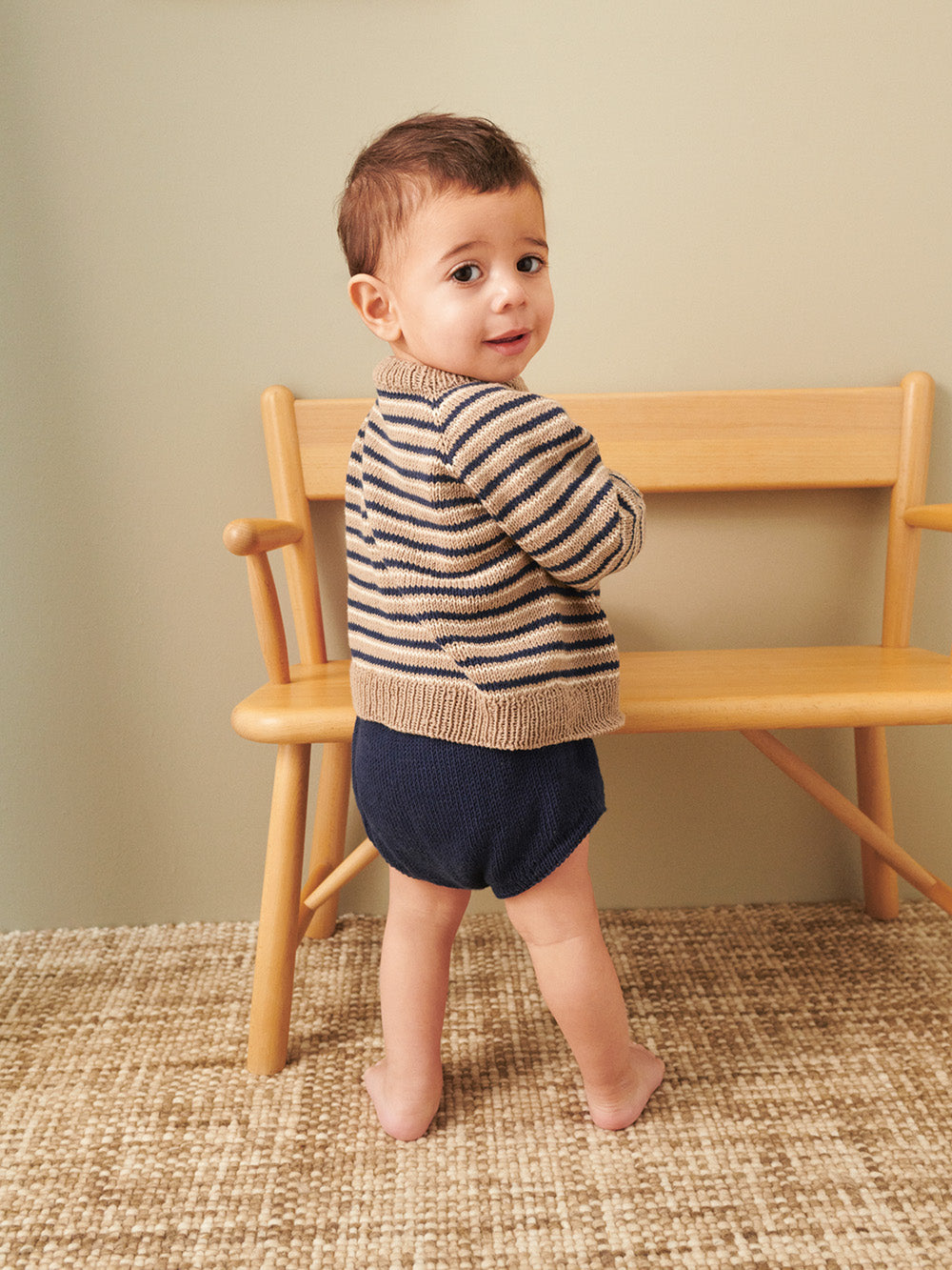 2407 - Sommerbaby - NR. 6 - COLLIN SWEATER & DIAPER PANTS BABY - Sandnes garn - Garntopia