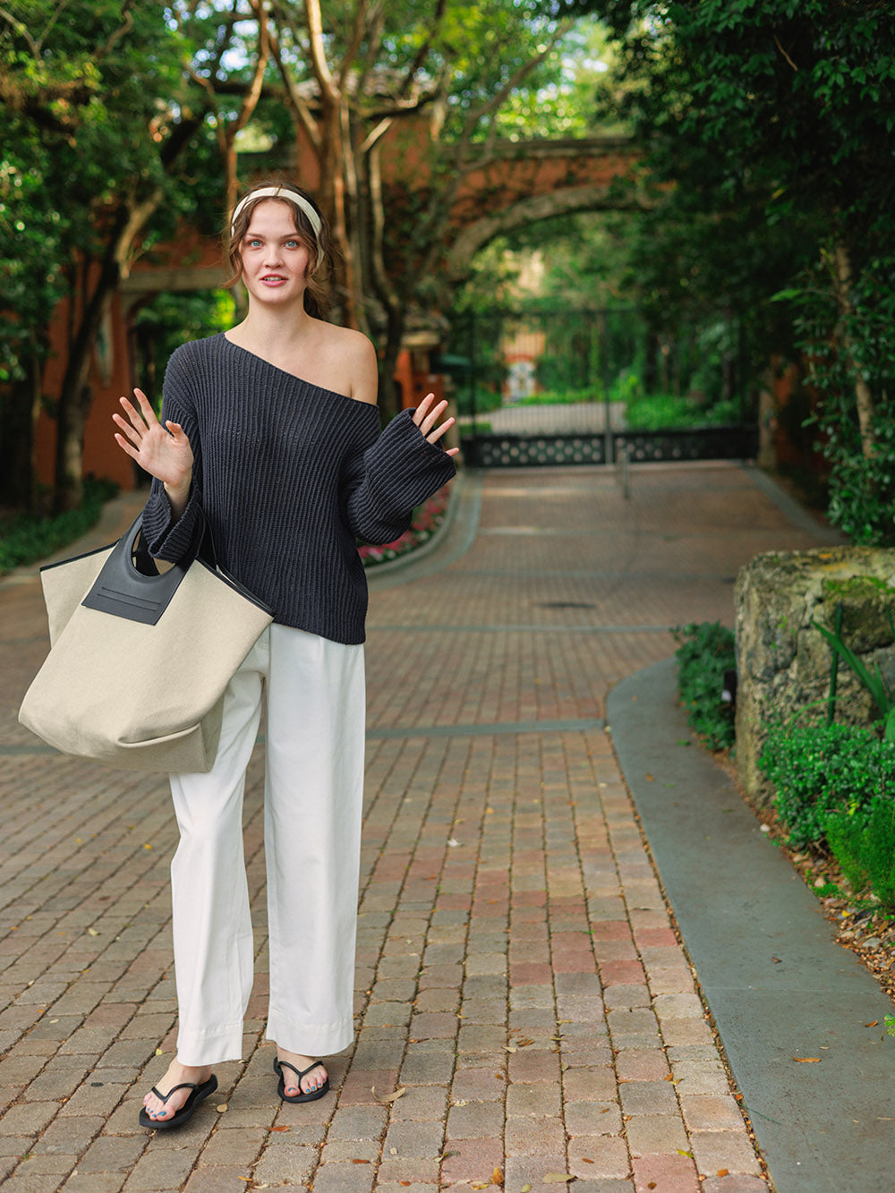 2404 - Sommerstrikk - NR. 5 FENNY SWEATER - Sandnes garn - Garntopia