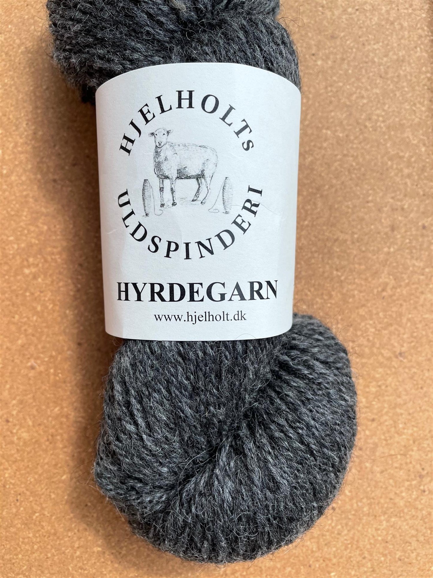 03 Mørkegrå - Hyrdegarn - Hjelholt - Garntopia