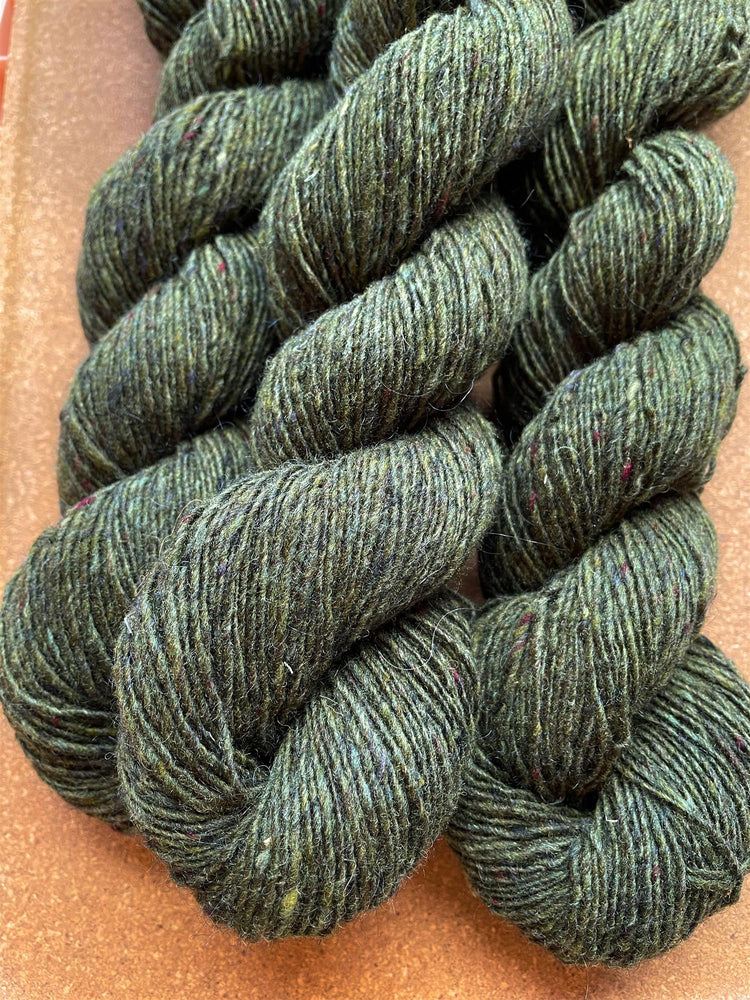 Bottle green Tweed -	Isager Tweed - Isager - Garntopia