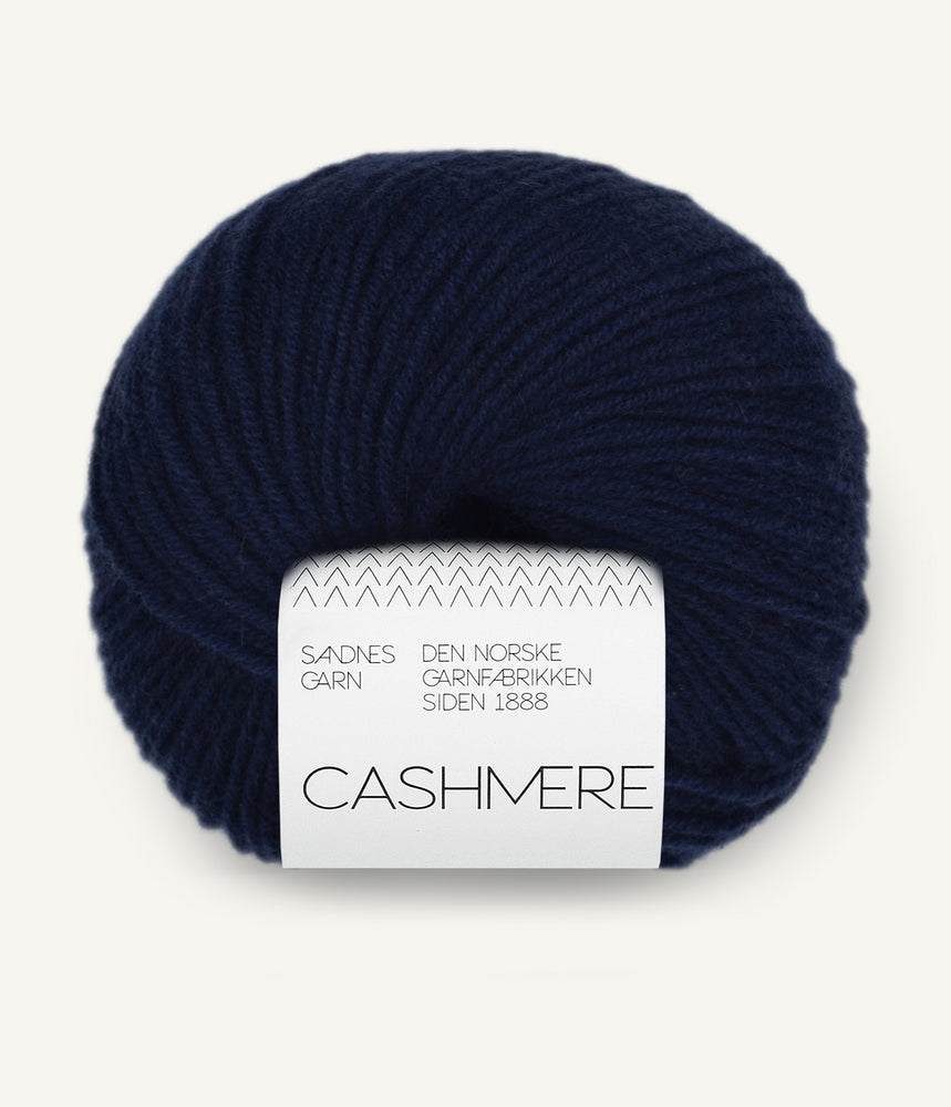 5882 Dark Navy - Cashmere - Sandnes garn - Garntopia
