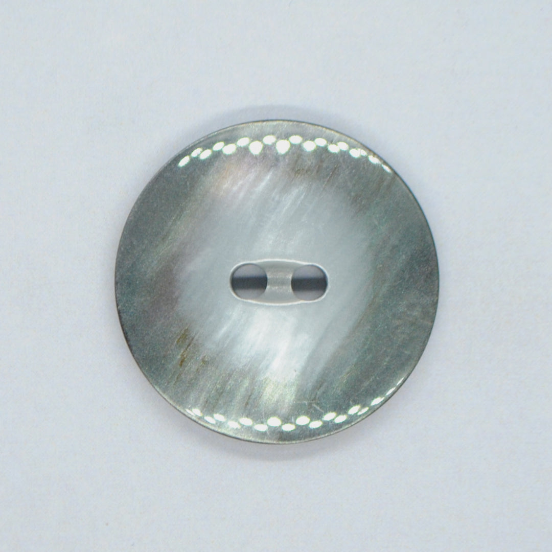 Plastknapp Perlemor Look - Mørk - 33,5 mm - Villy Jensen - Garntopia