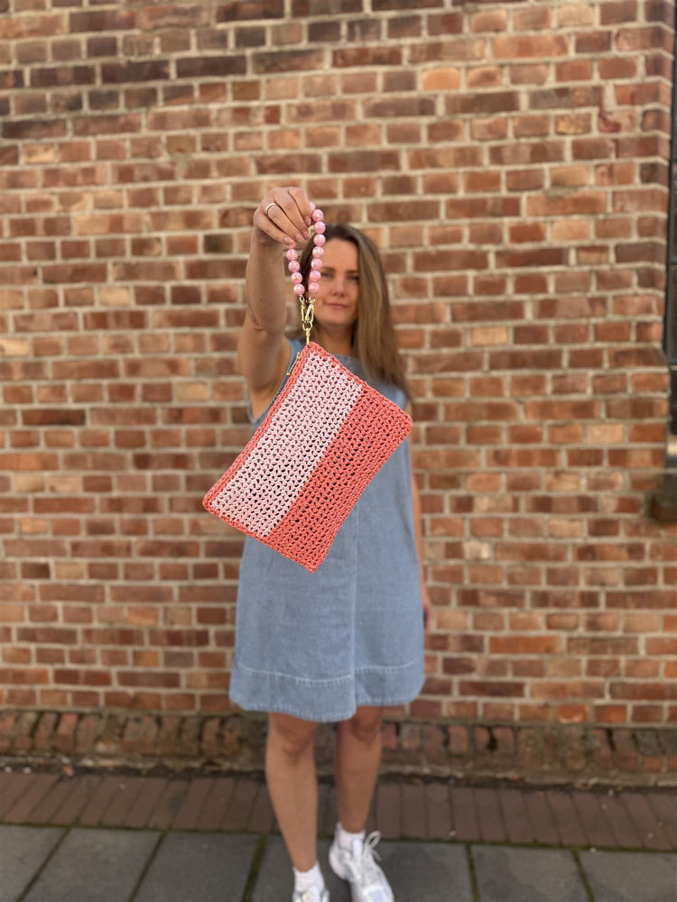 Marianne Clutch - Garntopia - PDF