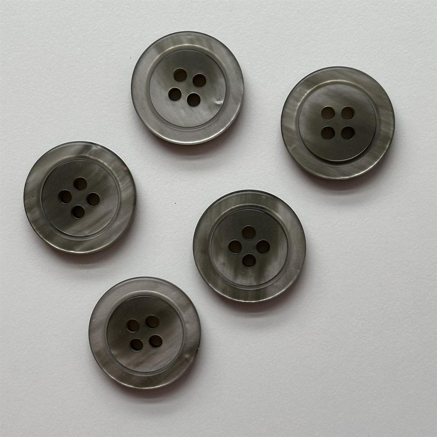 Knapp , grønn  - 32 mm - Hjelmtvedt - Garntopia