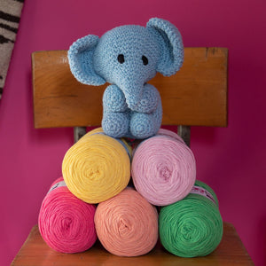 DIY Elephant Mo Provence Heklekit - Hoooked Yarn
