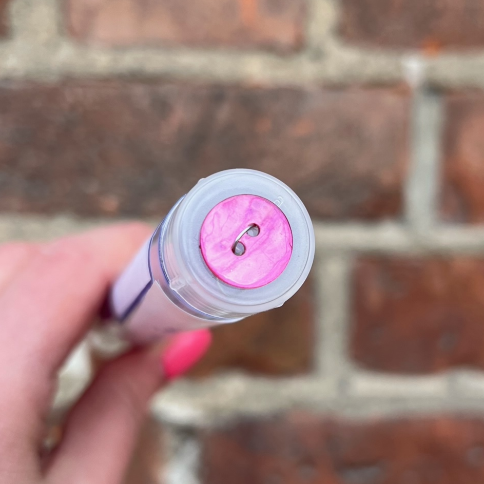 Perlemorknapp - Pink - 13 mm - Villy Jensen - Garntopia