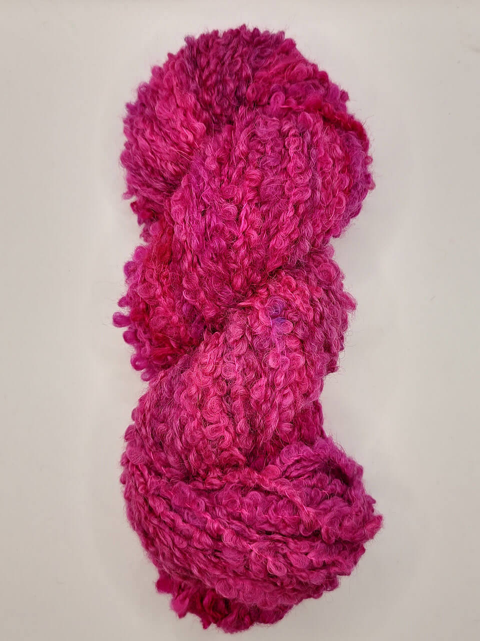 104 - Bulky Alpaca Bouclé - Handdyed - Garntopia