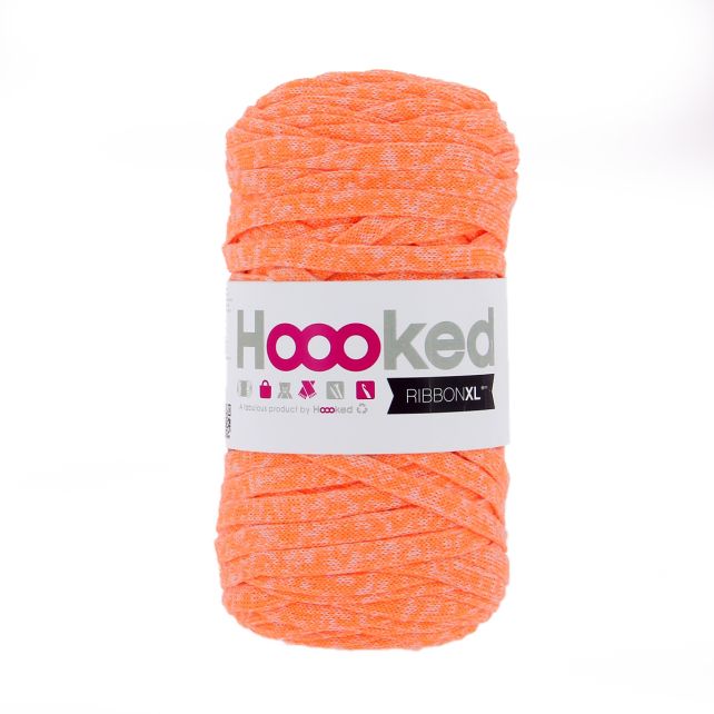 Atomic Tangerine -	Ribbon XL Neon - Hoooked Yarn - Garntopia