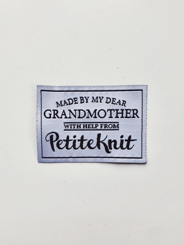 "Made By My Dear Grandmother"-label - PetiteKnit - Garntopia