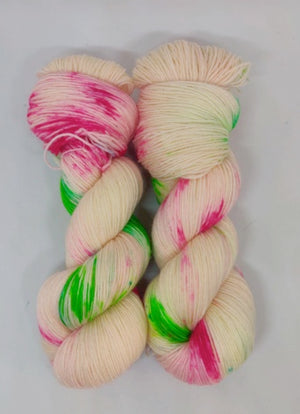 Power sock  -	Yarnie handdyed - Yarnie handdyed - Garntopia