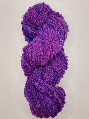 102 - Bulky Alpaca Bouclé - Handdyed - Garntopia