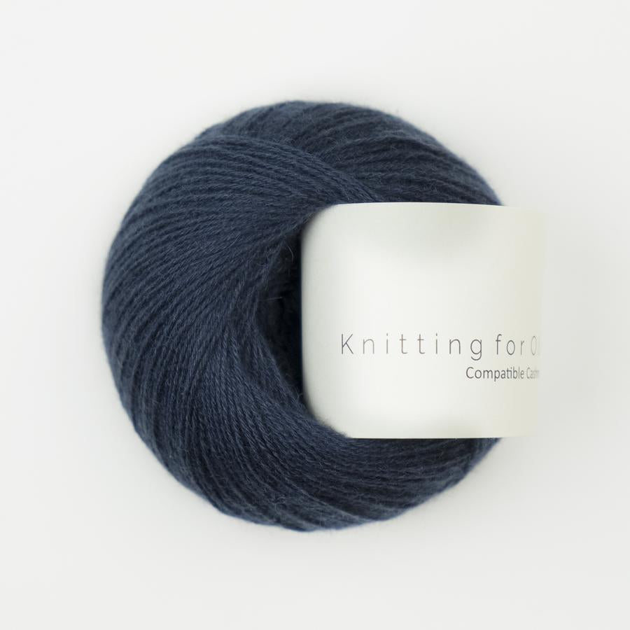 Marineblå - Compatible Cashmere - Knitting for Olive - Garntopia