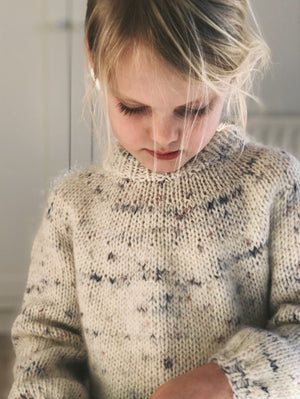Novise Sweater Junior - Papir - PetiteKnit - Garntopia