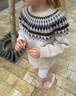 Celeste Sweater Junior - Papir - PetiteKnit - Garntopia