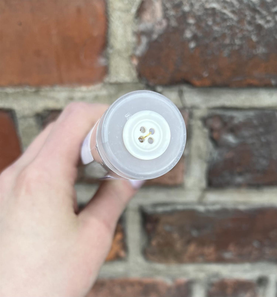 Utfrest knapp i Perlemor - Hvit - 15 mm - Ukjent - Garntopia