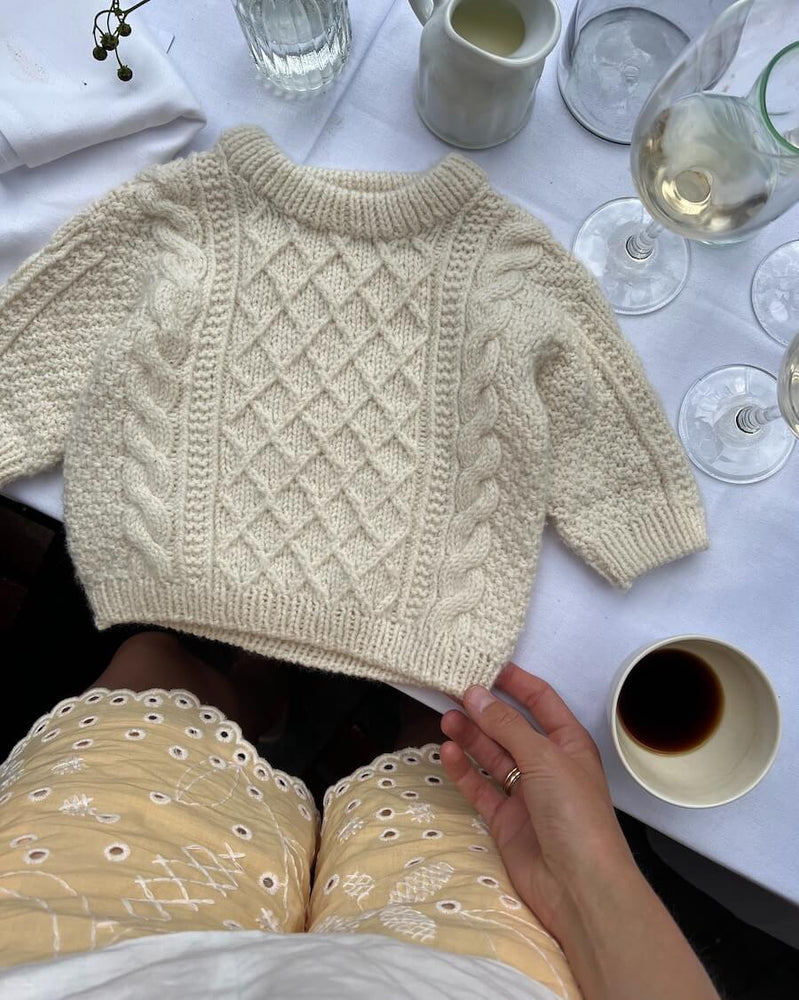 Moby sweater Baby - Papir - PetiteKnit - Garntopia