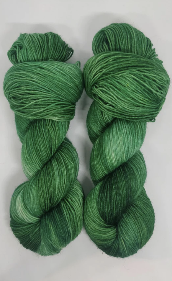 Dark green sock   -	Yarnie handdyed - Yarnie handdyed - Garntopia