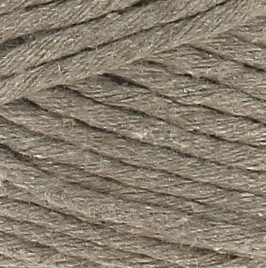 
            
                Last inn bildet i galleriviseren, Taupe - Spesso Chunky Cotton - Hoooked Yarn - Garntopia
            
        